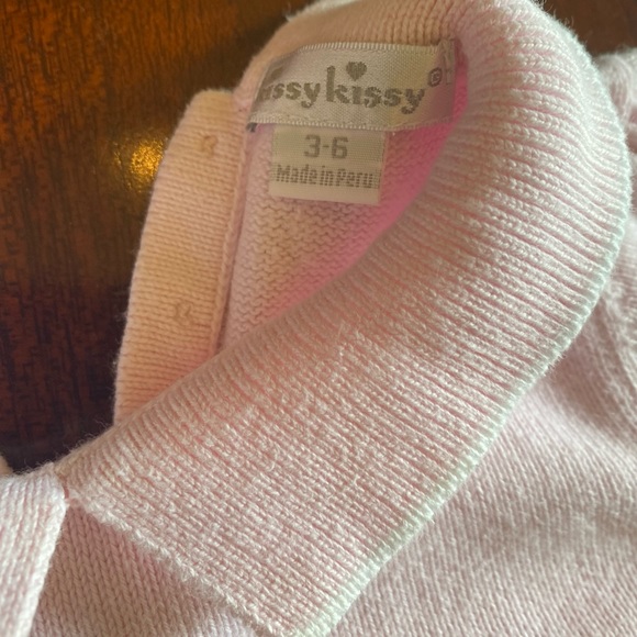 Kissy kissy sweater onesie - Picture 2 of 3